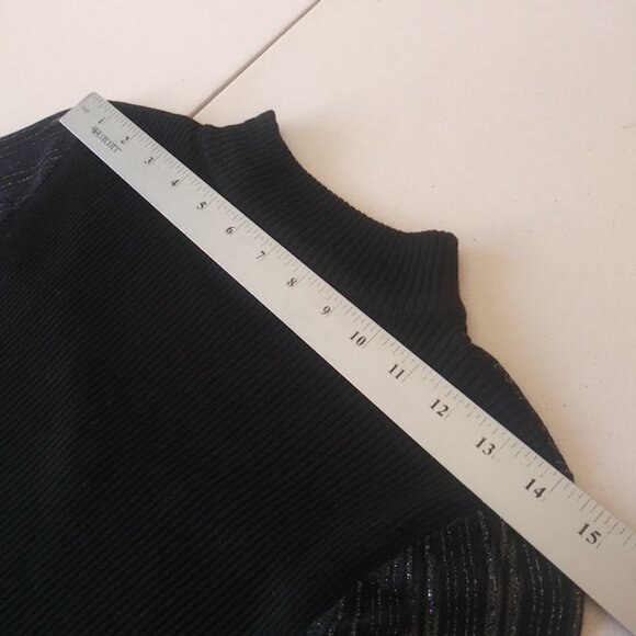 Absolutely Famous women's size S black and silver metallic long sleeve blouse - Picture 11 of 15